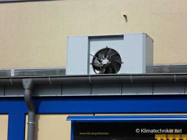 Kühldecke mit integrierter Lüftungsanlage